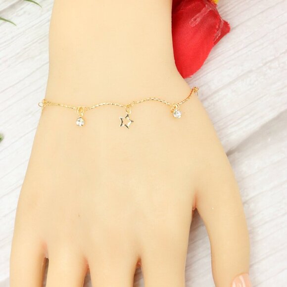 "Trendy Handmade Bracelet – A Thoughtful Gift for Girls & Women | UNVRC1059 - Picture 6 of 11